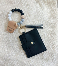 Load image into Gallery viewer, Beaded ID holder wristlet