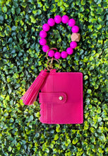 Load image into Gallery viewer, Beaded ID holder wristlet
