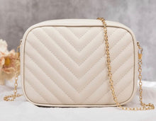 Load image into Gallery viewer, Mini Gold Chain Strap Purse

